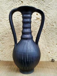 &Aacute;nfora Cuello Ondulado